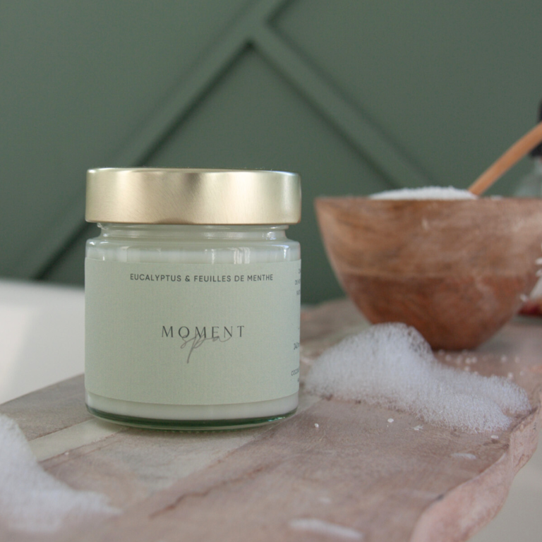 LOVLI CHANDELLE MOMENT SPA - EUCALYPTUS & FEUILLE DE MENTHE