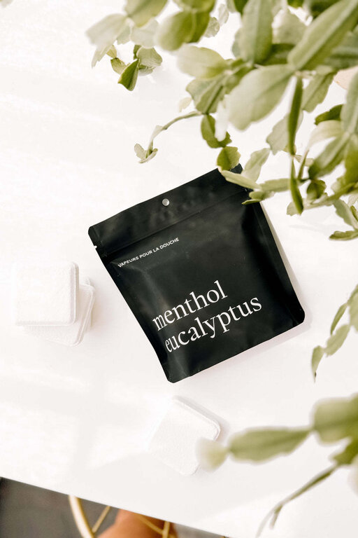 MARÉE CHANDELLE VAPEURS DE DOUCHE - MENTHOL ET EUCALYPTUS - PAQUET DE 4