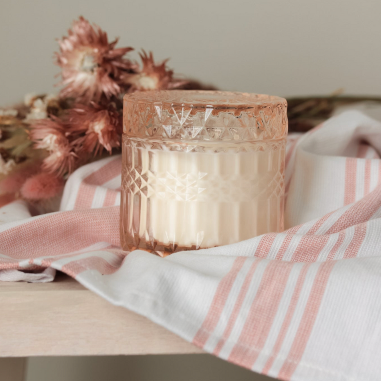 LOVLI CHANDELLE LUXE MOMENT DANS LES FLEURS - HIBISCUS & FLEUR DE CERISIER
