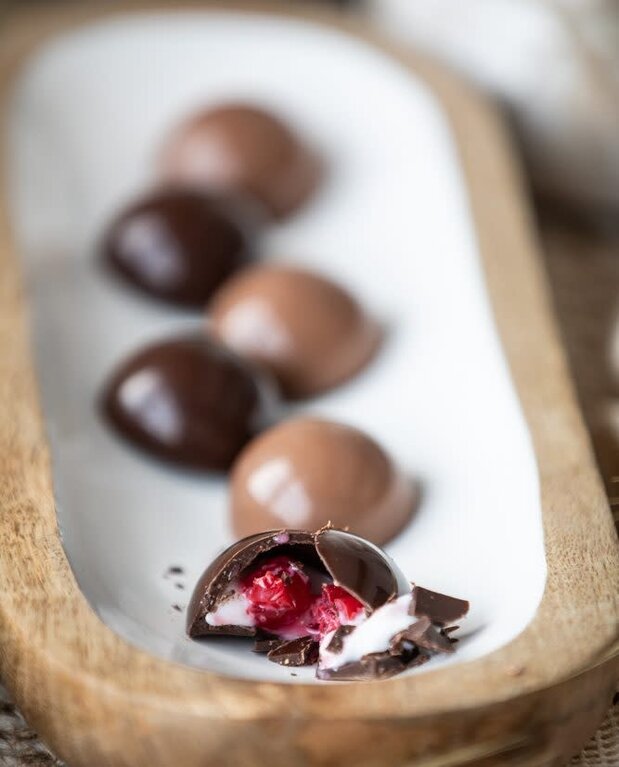 CHOCO CHOCOLAT DÔME À LA CERISE