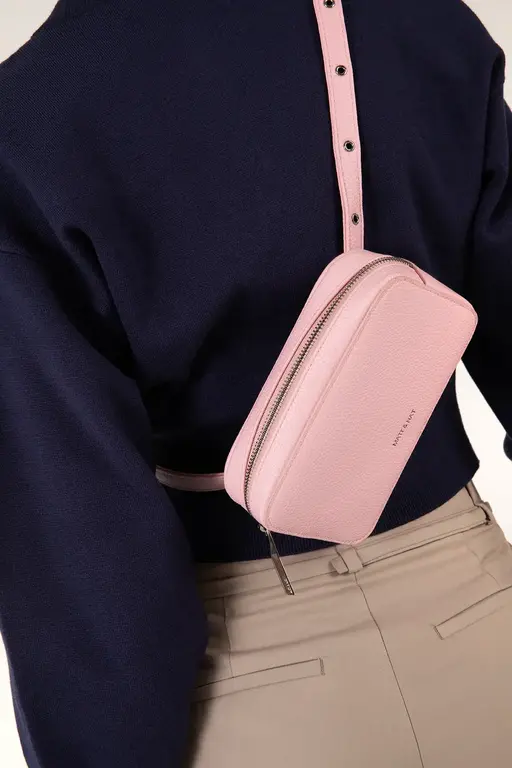 MATT & NAT SAC BANANE LARRA GRAIN - TOFFEE