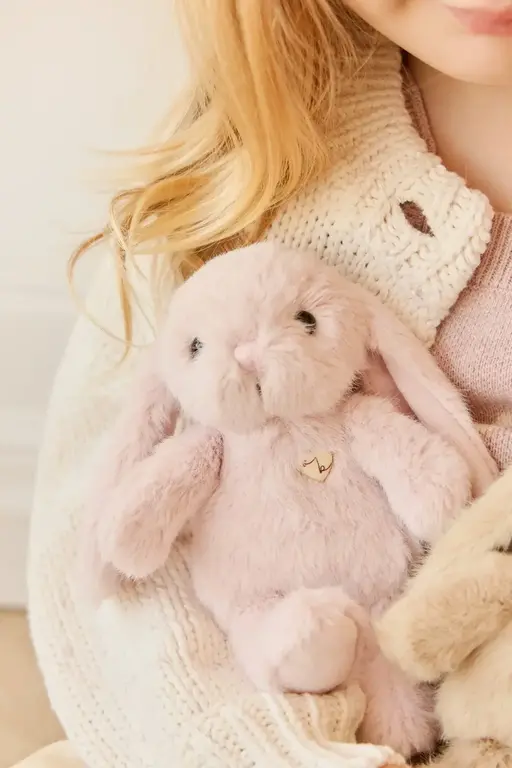 SNUGGLE BUNNIES PELUCHE PETITE - PÉNÉLOPE LE LAPIN BLOSSOM
