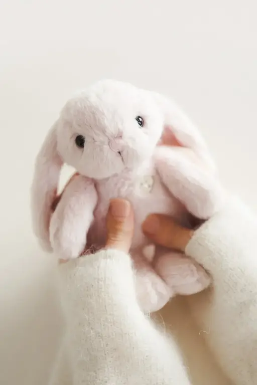SNUGGLE BUNNIES PELUCHE PETITE - PÉNÉLOPE LE LAPIN BLOSSOM