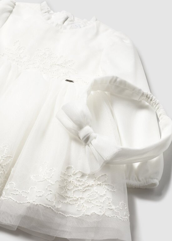 ROBE DE CÉRÉMONIE EN TULLE BRODÉ ET BANDEAU - ÉCRU