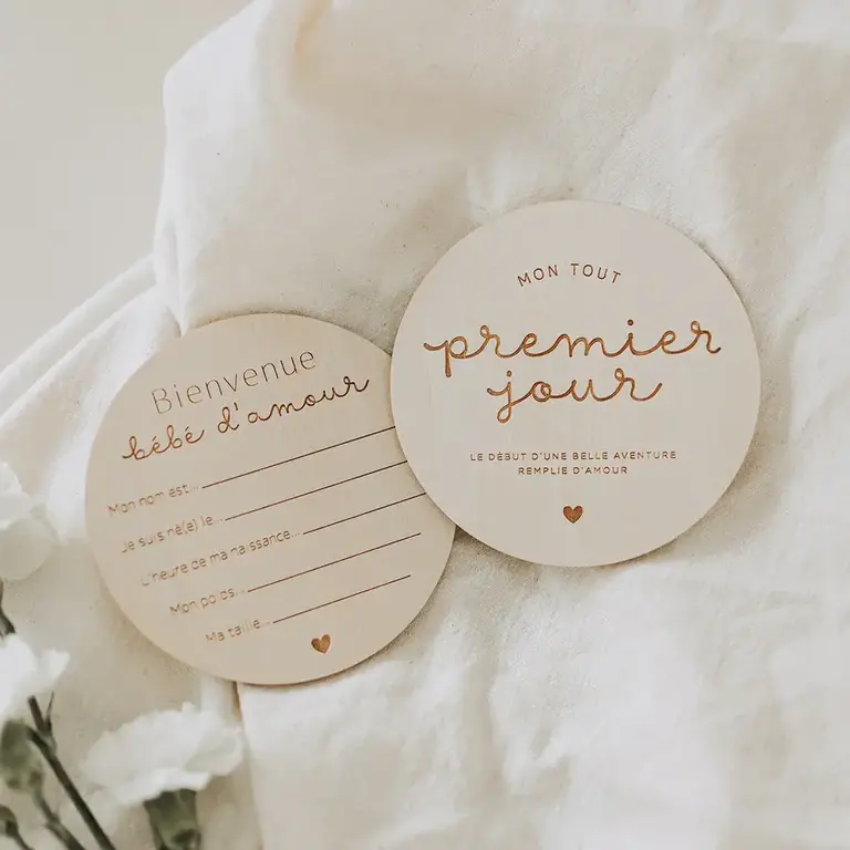 LE PETIT TABLEAU NOIR PASTILLE DE BOIS - NAISSANCE