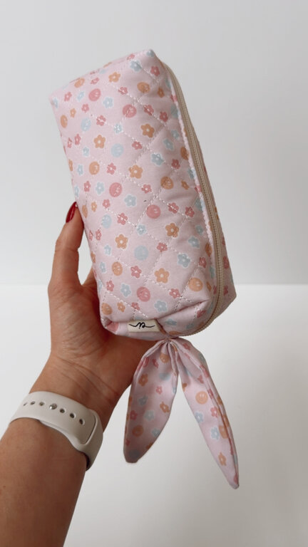 ENSEIGNANTES INSPIRANTES TROUSSE - SOURIRES ET FLEURS PASTELS