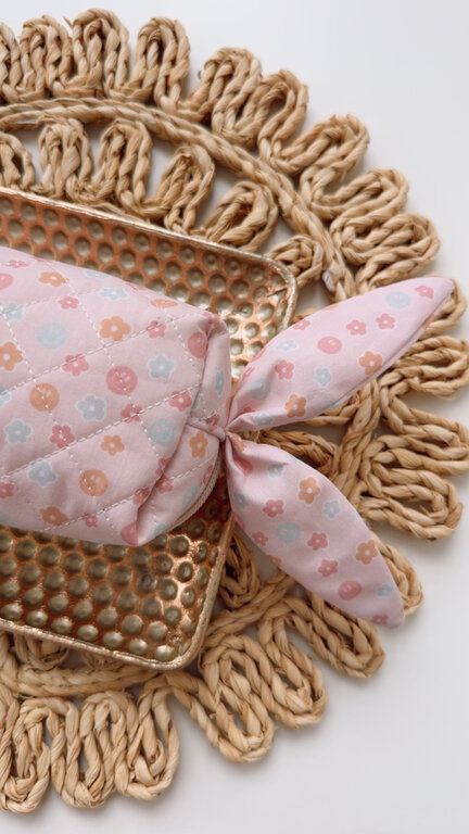 ENSEIGNANTES INSPIRANTES TROUSSE - SOURIRES ET FLEURS PASTELS