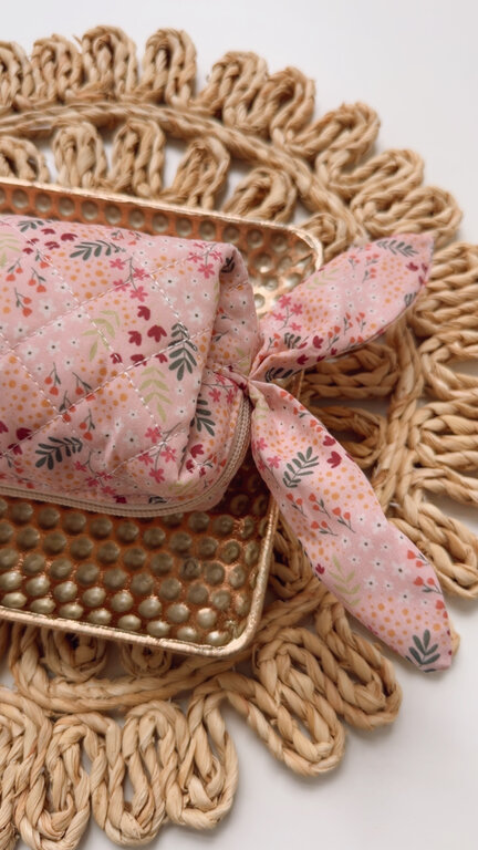 ENSEIGNANTES INSPIRANTES TROUSSE - ROSE FLEURIE