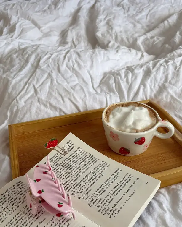 MOI D'ABORD MOI D'ABORD - TASSE - FRAISIA