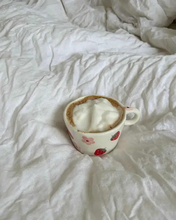 MOI D'ABORD MOI D'ABORD - TASSE - FRAISIA