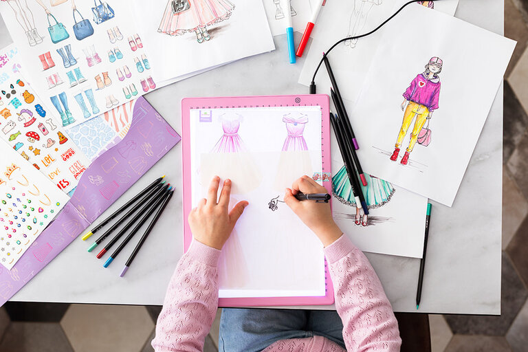 SYCOMORE SYCOMORE - ARTISSIMO - ATELIER STYLISME AVEC TABLETTE LUMINEUSE DEL