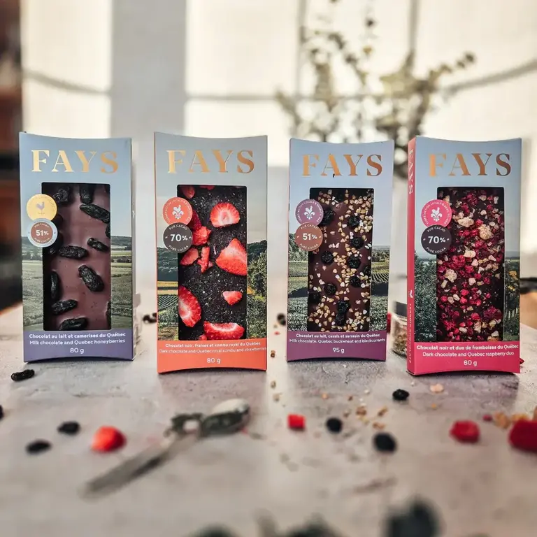 FAYS TERROIR CHOCOLATÉ TABLETTE DE CHOCOLAT AU LAIT 51% AUX CAMERISES DU QUÉBEC