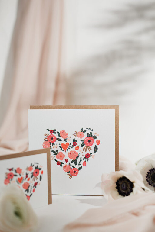 MIMOSA DESIGN CARTE DE SOUHAITS - PÉTALES DE COEUR