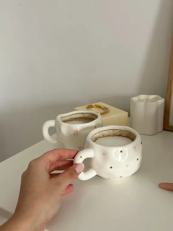 MOI D'ABORD MOI D'ABORD - TASSE - AMOUR PICOTÉ