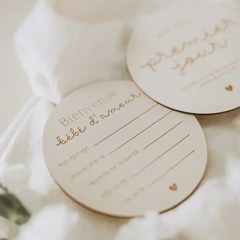 LE PETIT TABLEAU NOIR PASTILLE DE BOIS - NAISSANCE