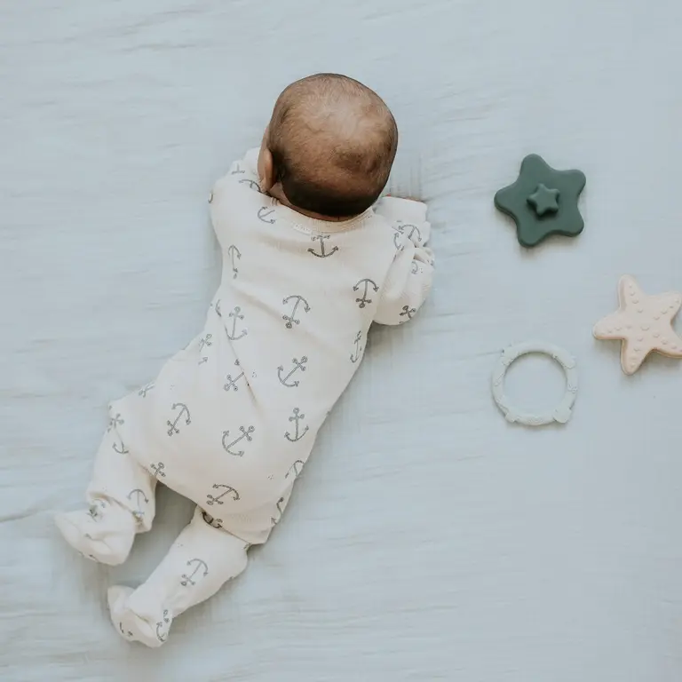 PETIT LEM PETIT LEM - PYJAMA À PATTES CÔTELÉ À IMPRIMÉ ANCRE DE BATEAU - GREIGE