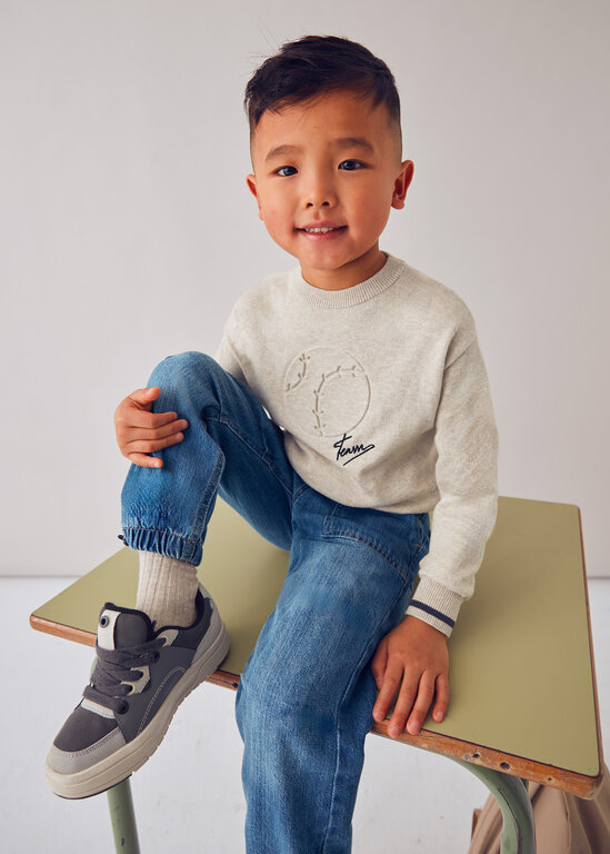 PULL EN TRICOT AVEC BALLE DE BASEBALL - BEIGE