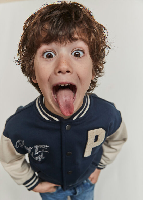 MAYORAL VESTE UNIVERSITAIRE AVEC ÉCUSSON - BLEU