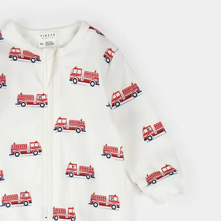 PETIT LEM PYJAMA À PATTES  À IMPRIMÉ DE CAMION DE POMPIERS - BLANC