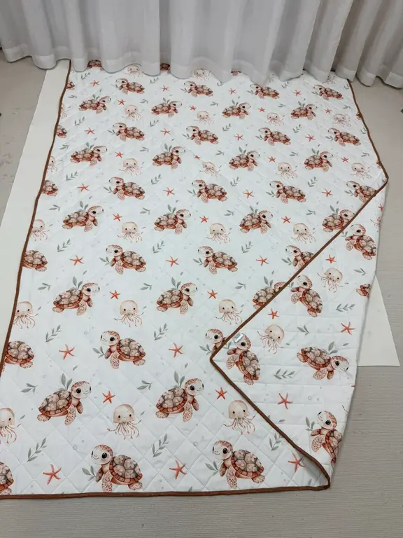 CRÉATION JADE NAPPE DE PLAGE ET JEUX - TATIANA LA TORTUE