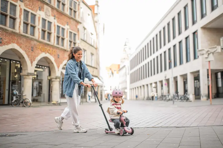 SCOOT AND RIDE TROTTINETTE HIGHWAYKICK 1 PUSH & GO - WILDBERRY