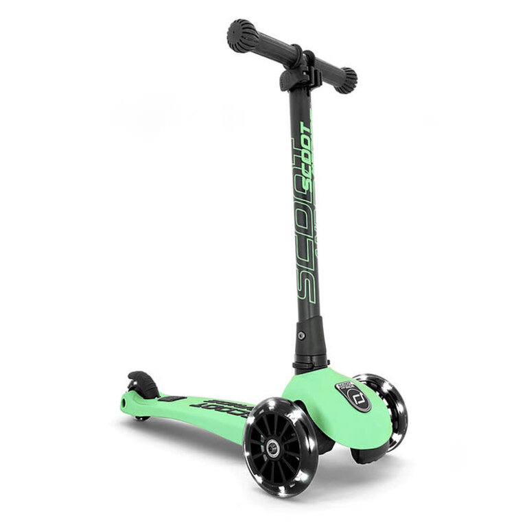 SCOOT AND RIDE TROTTINETTE HIGHWAYKICK 3 LED - KIWI