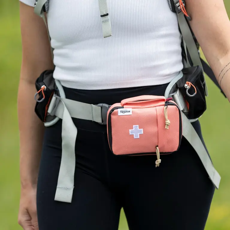LA PETITE TROUSSE TROUSSE DE PREMIERS SOINS EVERYDAY