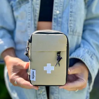 LA PETITE TROUSSE TROUSSE DE PREMIERS SOINS EVERYDAY