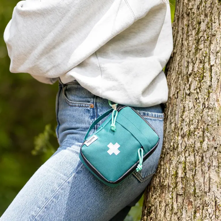 LA PETITE TROUSSE TROUSSE DE PREMIERS SOINS EVERYDAY