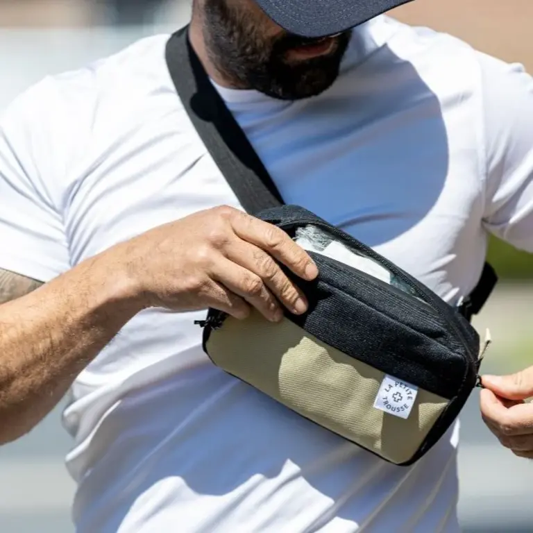 LA PETITE TROUSSE TROUSSE DE PREMIERS SOINS AVENTURE