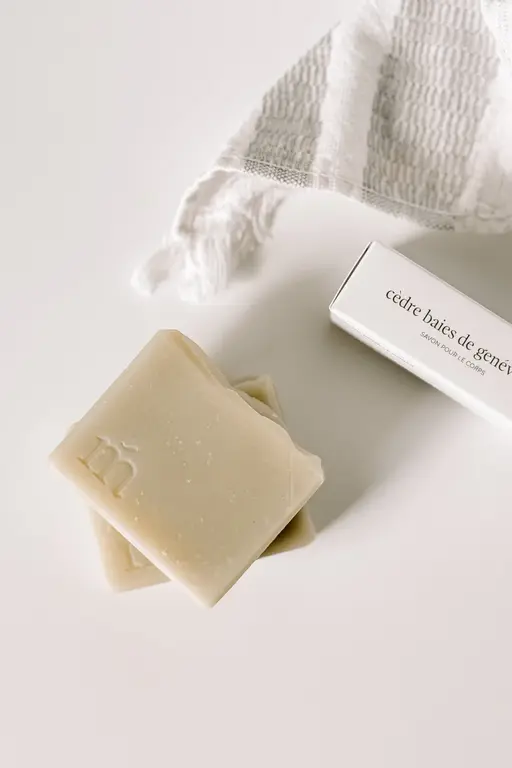 MARÉE CHANDELLE SAVON POUR LE CORPS - CÈDRE BAIES DE GENÉVRIER