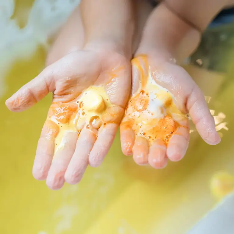 LOOT TOY SEL DE BAIN - FUNKY FISH FOOD - FAUNE JAUNE
