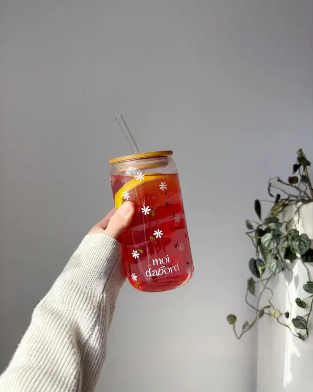 MOI D'ABORD TUMBLER EN VERRE - MARGUERITE