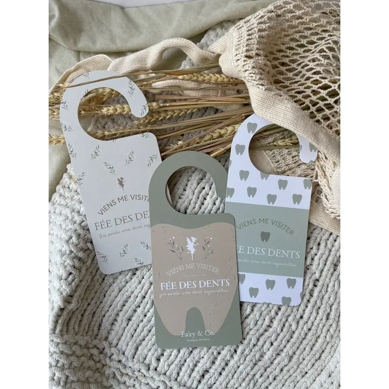 FAIRY & CO. MON ACCROCHE-PORTE - PETITES FEUILLES