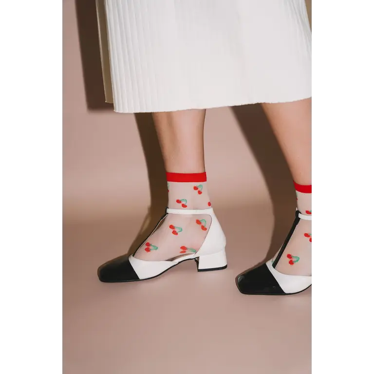 UNIFIED CHAUSSETTES SHEER FRUIT SOCKS - CHERRY