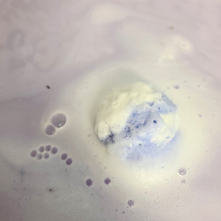 LA FABRIK BOMBE DE BAIN SPHÈRE - LAVANDE