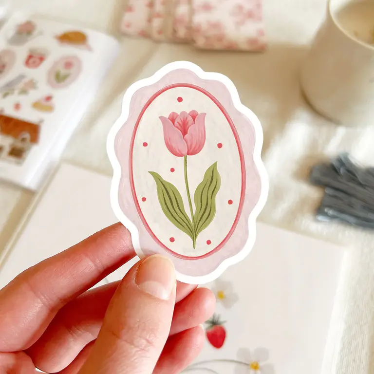 MARIE-LISE ILLUSTRATION AUTOCOLLANT DÉCOUPÉ - MÉDAILLON TULIPE