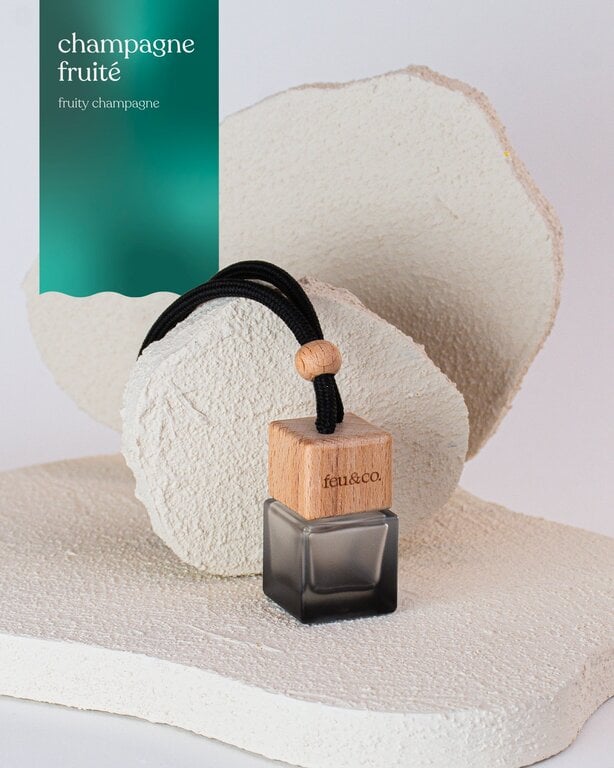 FEU & CO. DIFFUSEUR POUR LA VOITURE - CHAMPAGNE FRUITÉ
