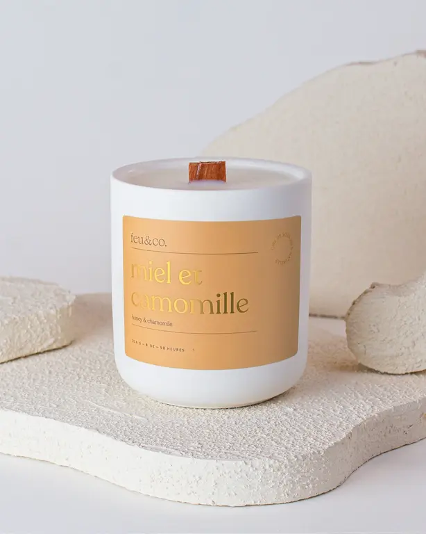 FEU & CO. BOUGIE - MIEL ET CAMOMILLE