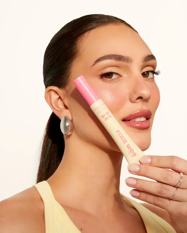 PIXIE WOO GEL COIFFANT & BROSSE INTÉGRÉE