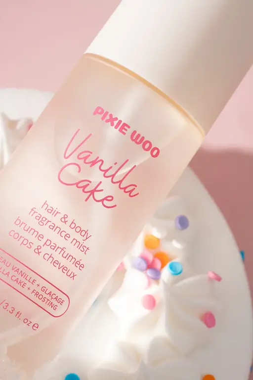 PIXIE WOO BRUME PARFUMÉE POUR LE CORPS & CHEVEUX - GÂTEAU À LA VANILLE