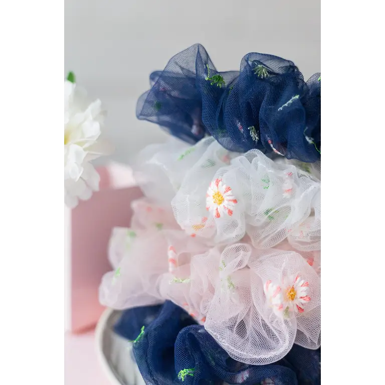 GIBOU CHOUCHOU EN CRINOLINE AVEC FLEURS BRODÉES - BLANC