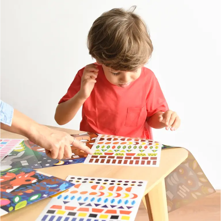POPPIK PANORAMA POSTER AND STICKERS - BABY ANIMALS