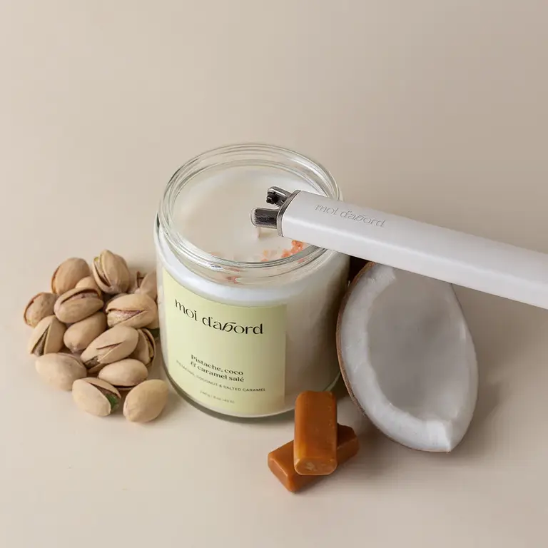 MOI D'ABORD BOUGIE DE SOJA - PISTACHE, COCO & CARAMEL SALÉ