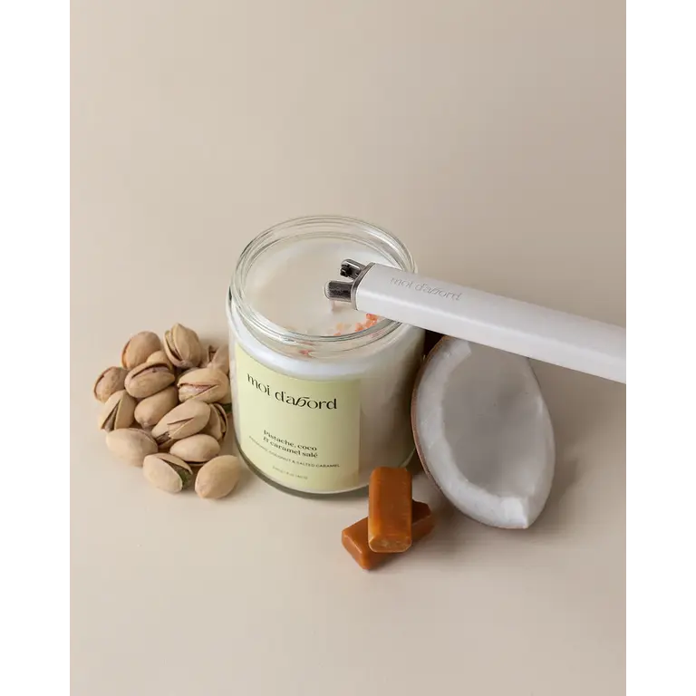 MOI D'ABORD CHANDELLE DE SOJA - PISTACHE, COCO & CARAMEL SALÉ