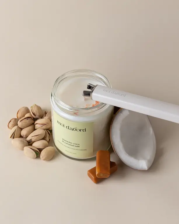 MOI D'ABORD BOUGIE DE SOJA - PISTACHE, COCO & CARAMEL SALÉ