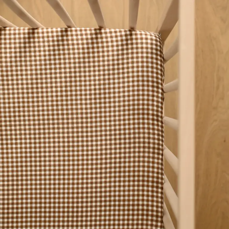MINIKA CRIB FITTED SHEET - BROWN GINGHAM