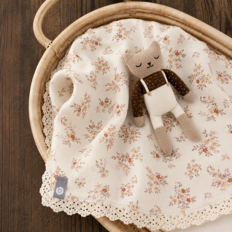 BALUCHON DOUDOU MOUSSELINE DE COTON AVEC DENTELLE - 1861