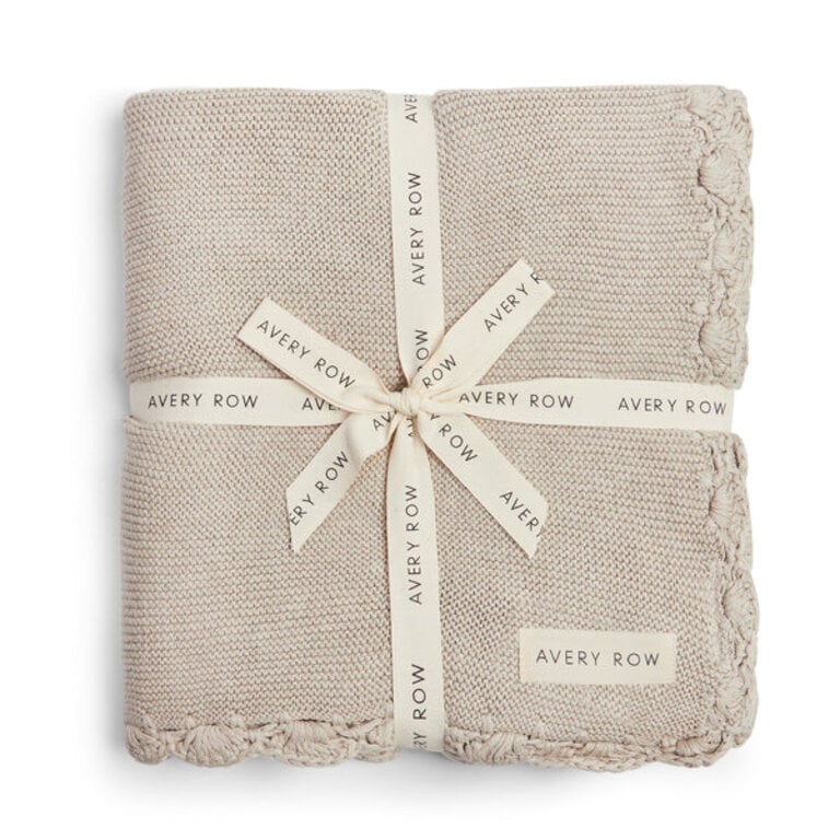 AVERY ROW SCALLOPED KNIT BLANKET - STONE