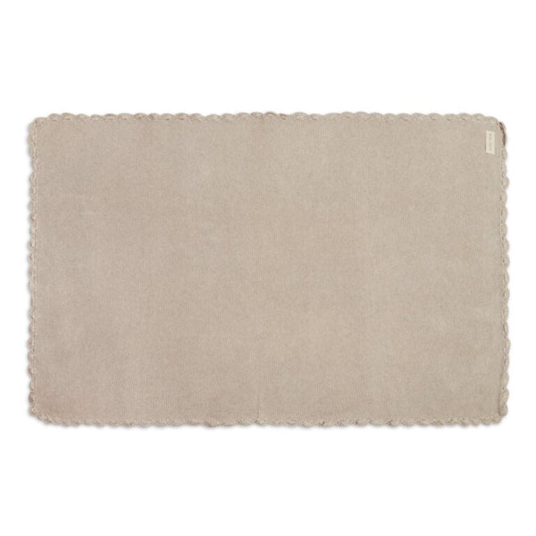 AVERY ROW SCALLOPED KNIT BLANKET - STONE
